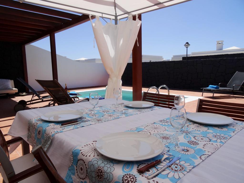 Happy Villa Con Piscina Privada Playa Blanca  Ngoại thất bức ảnh