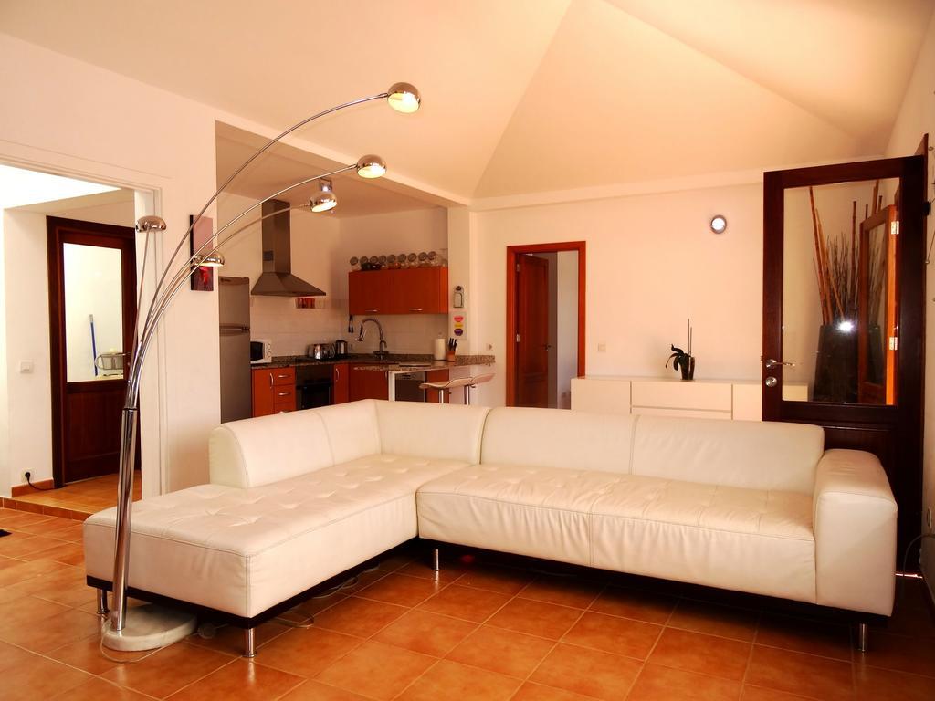 Happy Villa Con Piscina Privada Playa Blanca  Ngoại thất bức ảnh